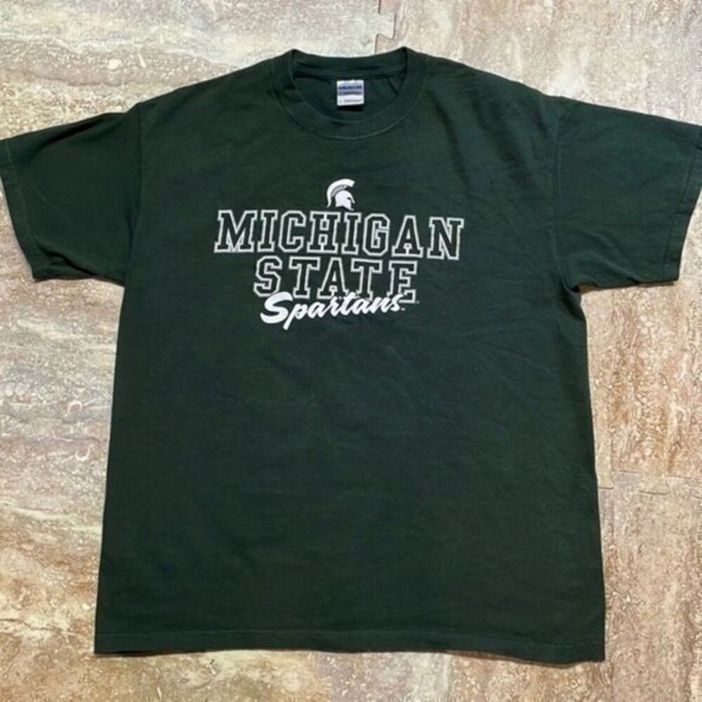 Michigan State Spartans men’s short sleeve T-shirt. Size L.